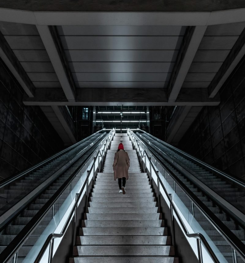 pexels-imagevain-3433104